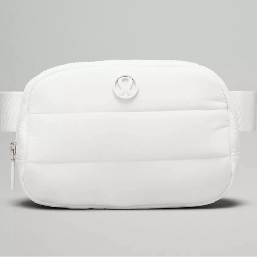 NWT Lululemon Wunder Puff Everywhere Belt Bag in White